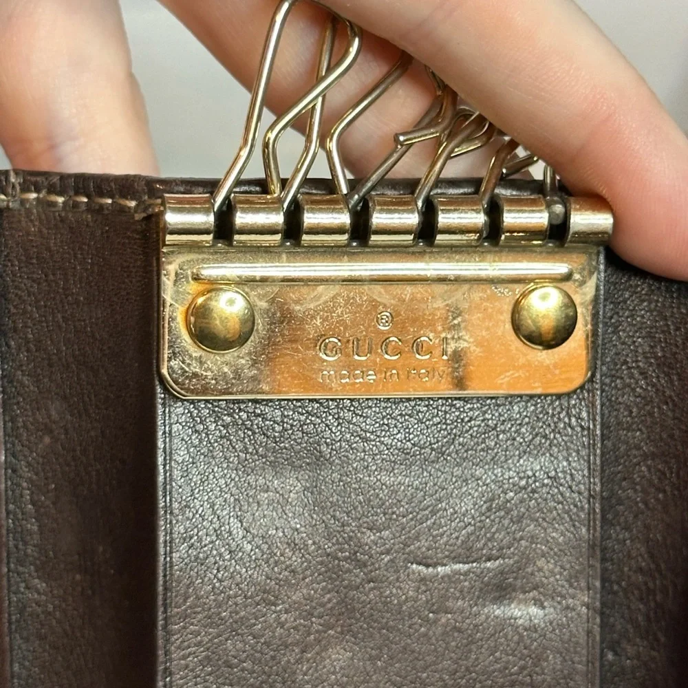 Gucci GG Canvas Britt Key Holder - Picture 8 of 12